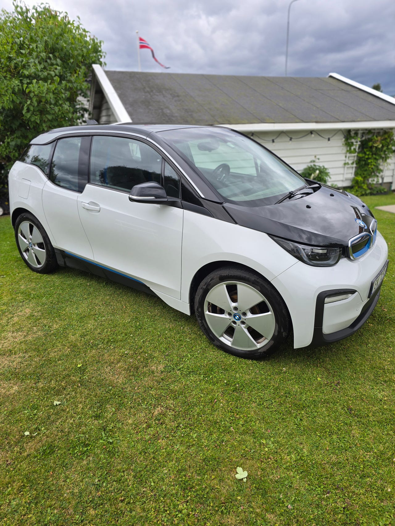 BMW i3