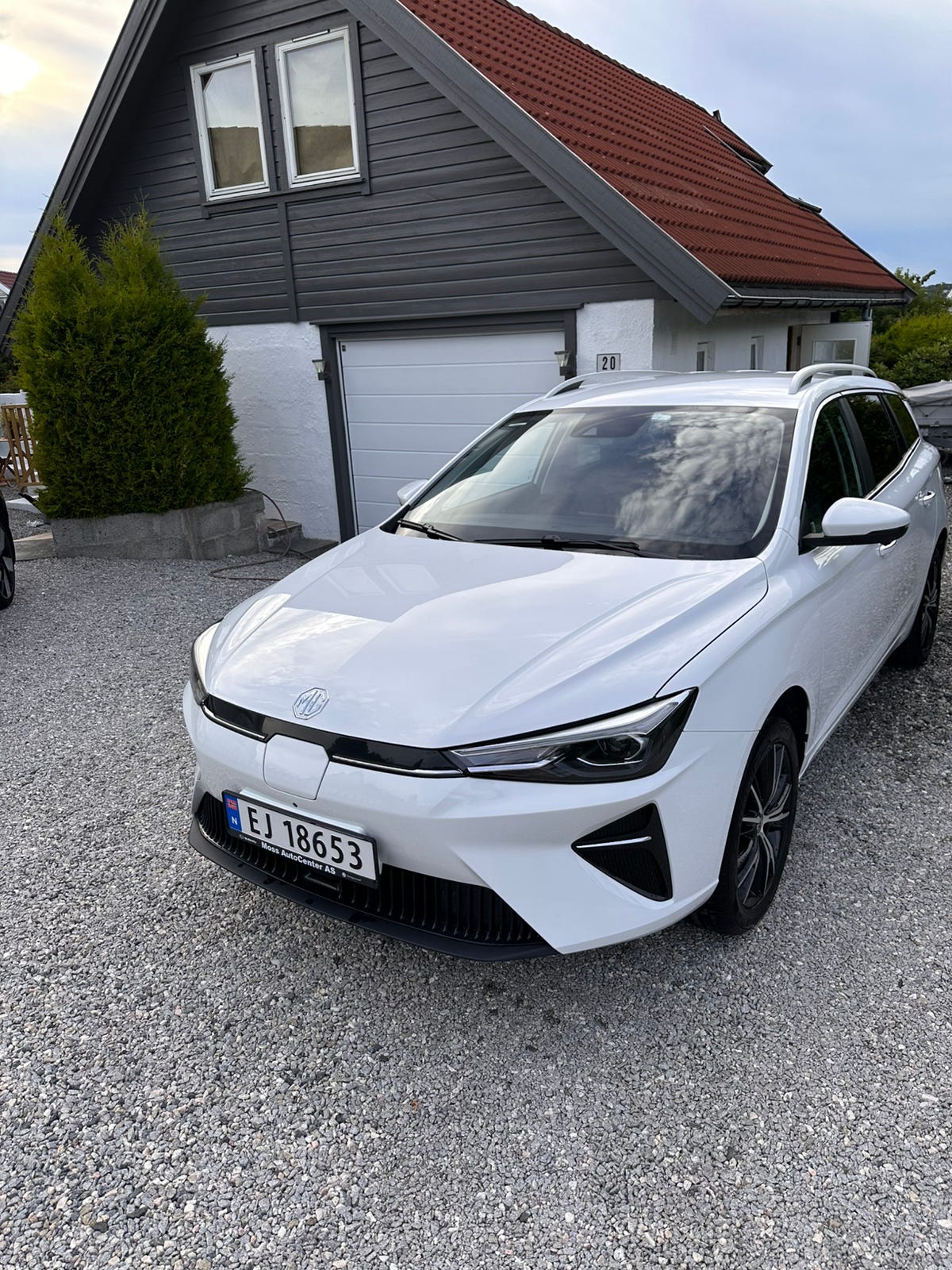 MG 5