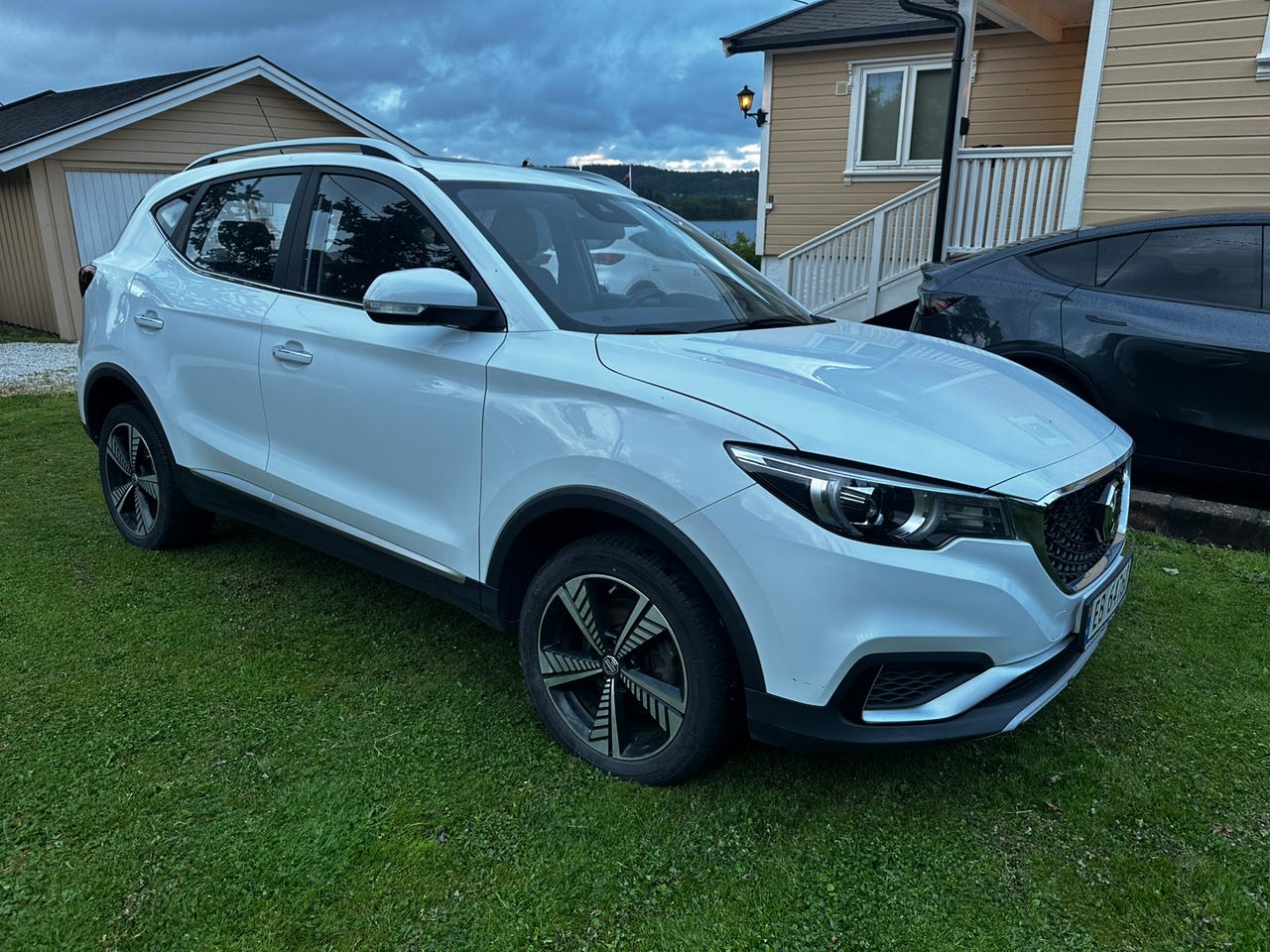 MG ZS EV