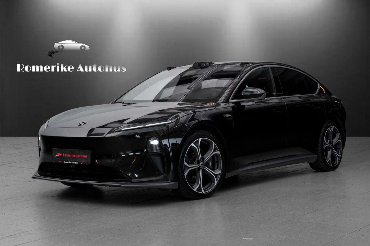 NIO ET5