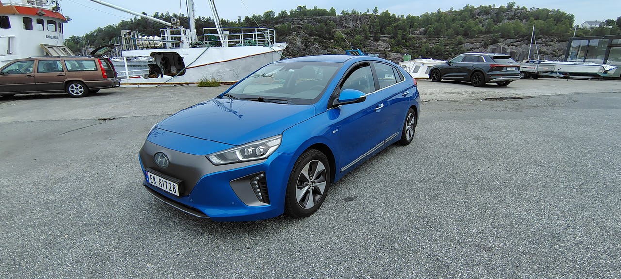 Hyundai IONIQ