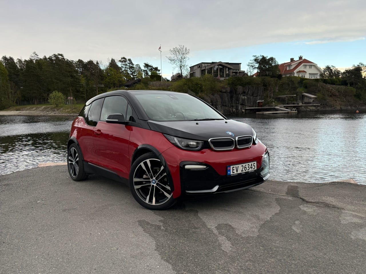 BMW i3s
