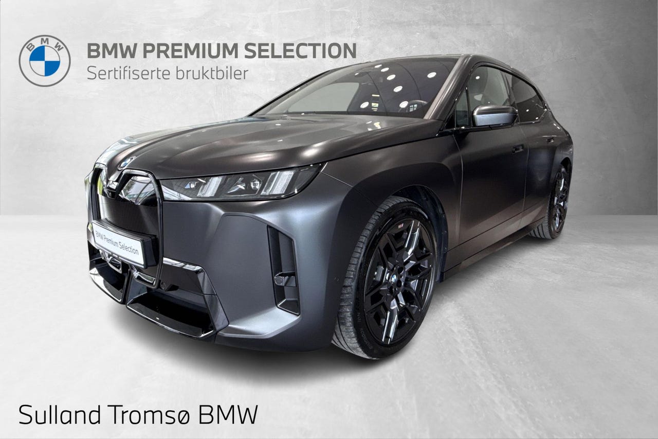 BMW iX