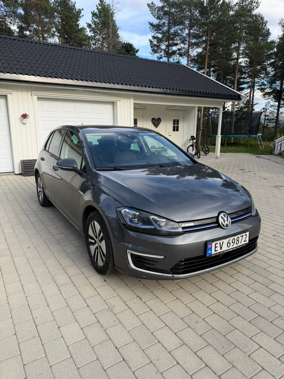 Volkswagen e-Golf VII