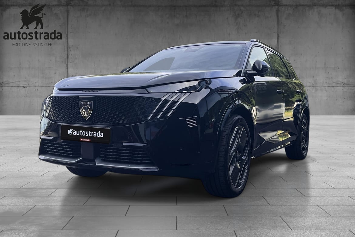 Peugeot e-5008