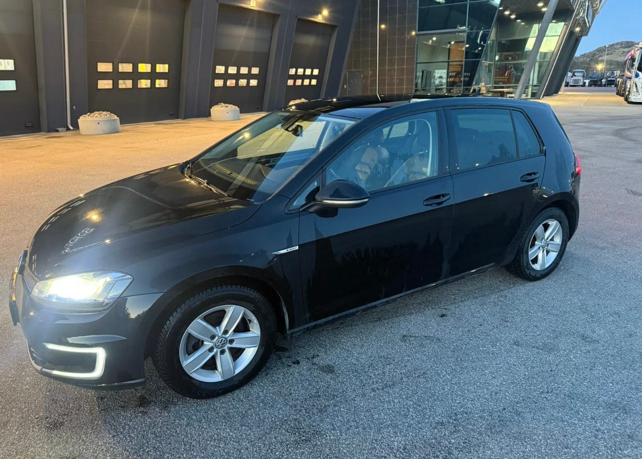 Volkswagen e-Golf VII