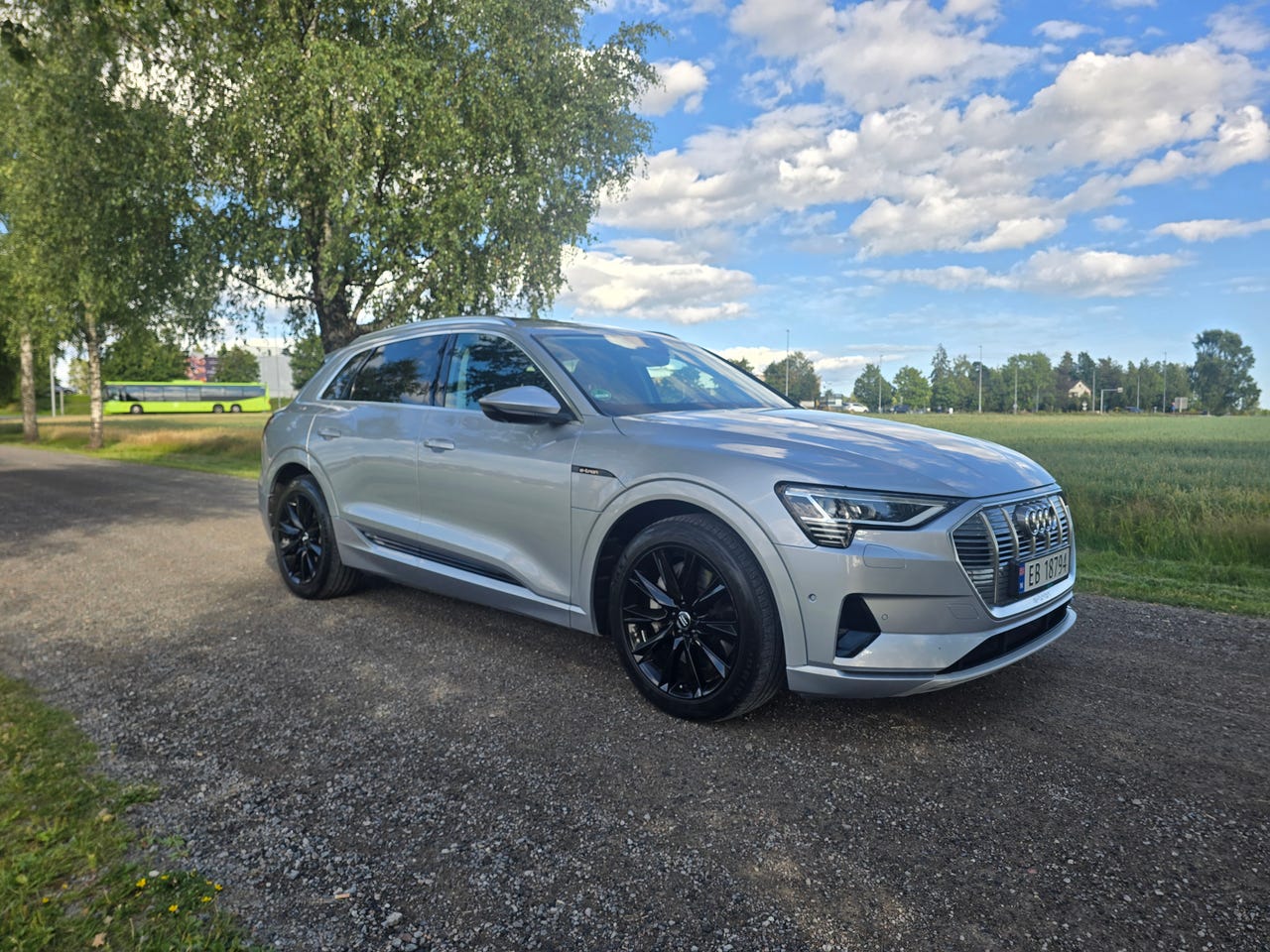 Audi e-tron
