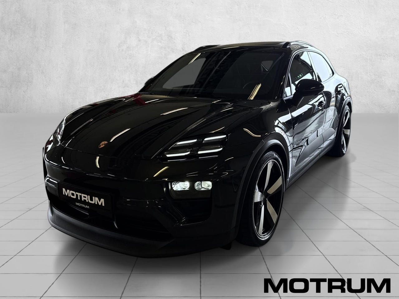Porsche Macan 4