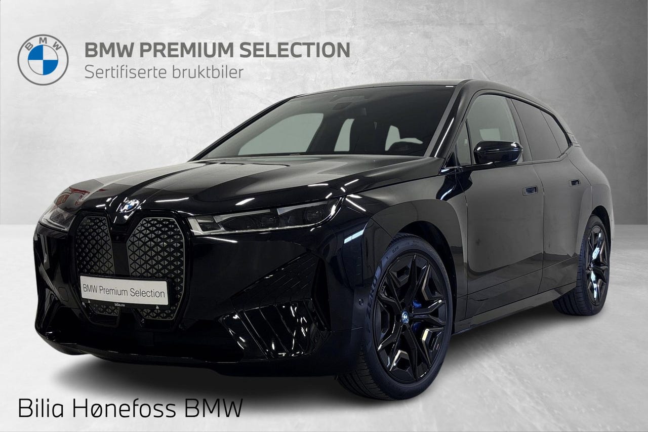 BMW iX