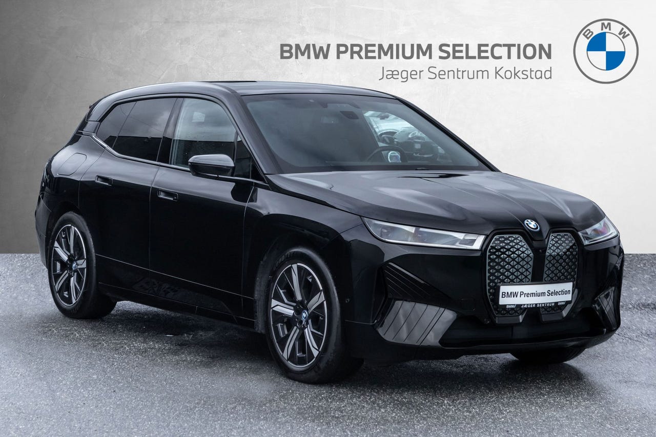 BMW iX