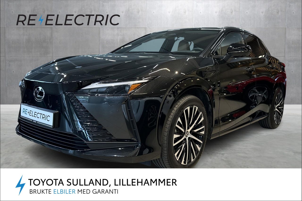 Lexus RZ450e