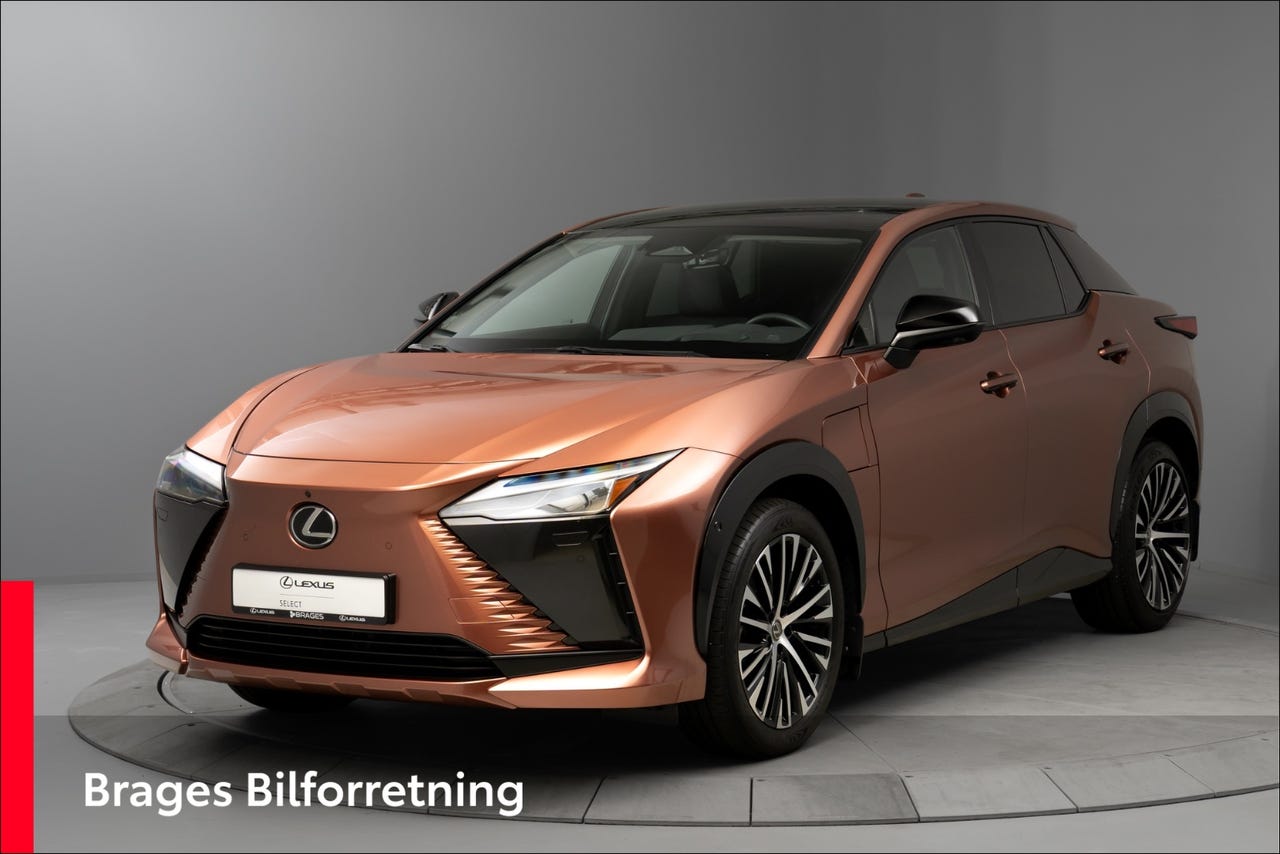 Lexus RZ450e