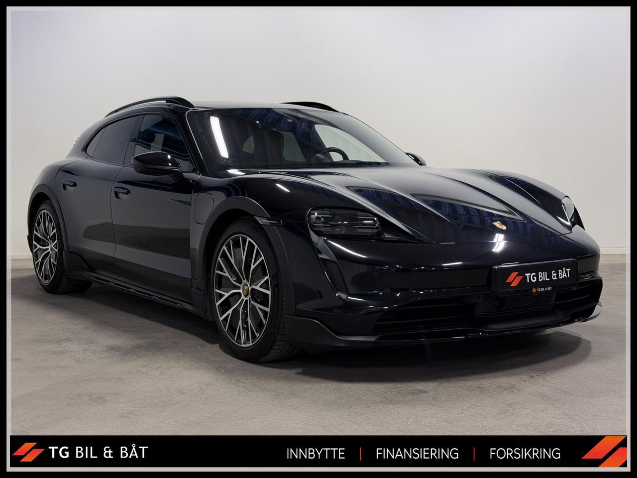 Porsche Taycan Cross Turismo