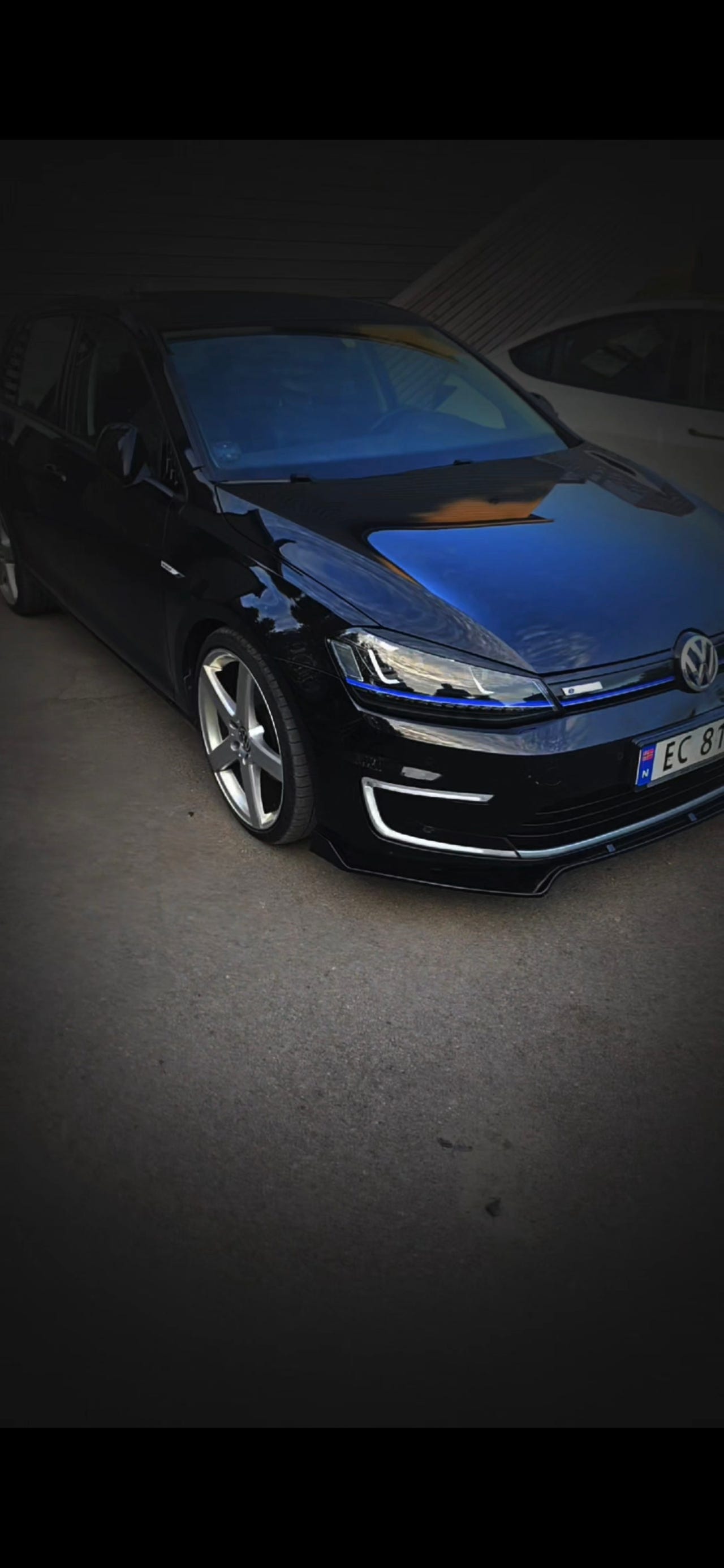 Volkswagen e-Golf VII