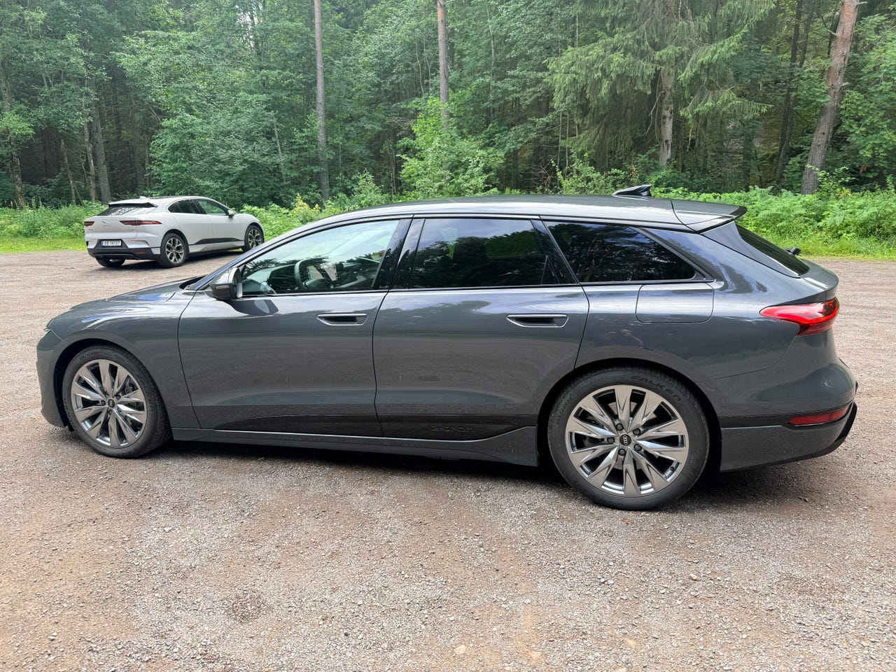 Audi A6 e-tron