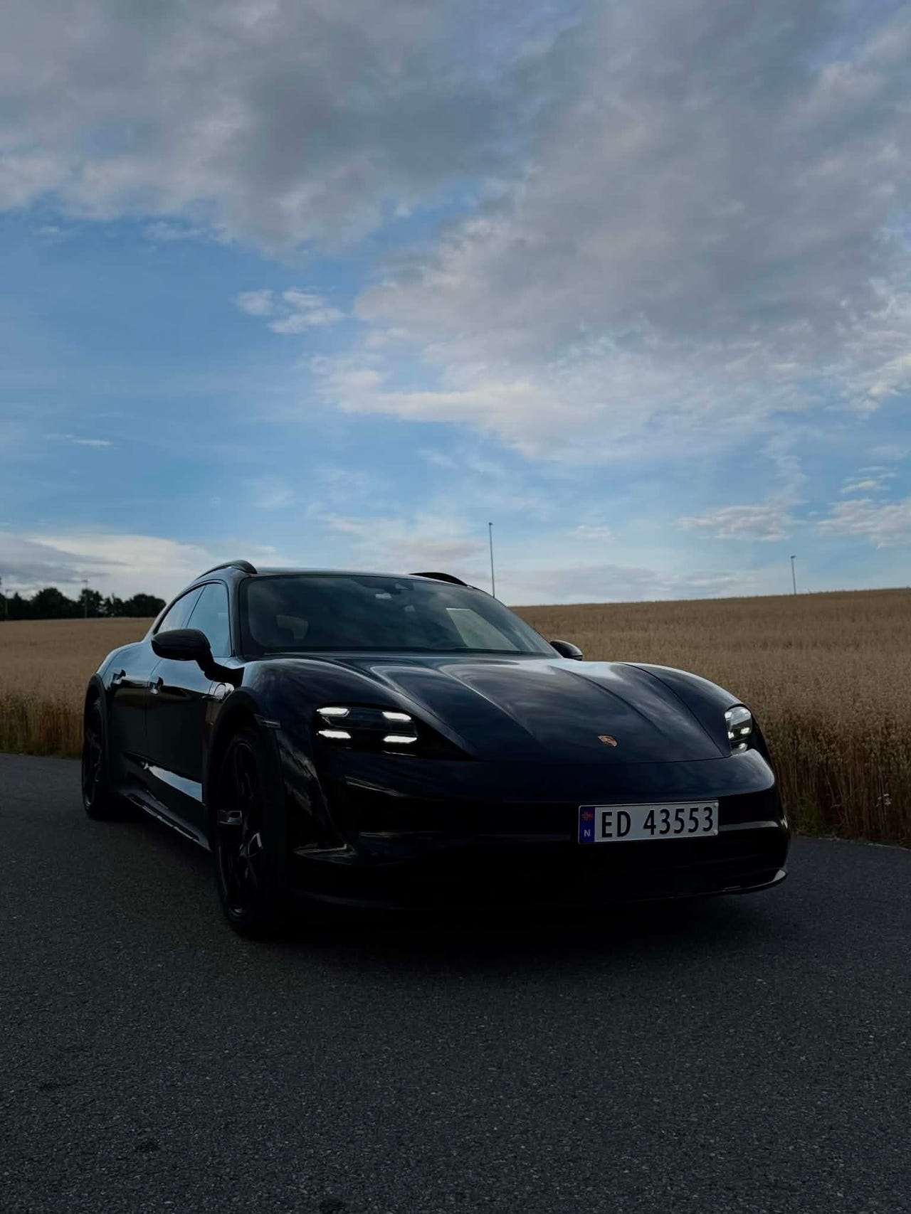 Porsche Taycan 4