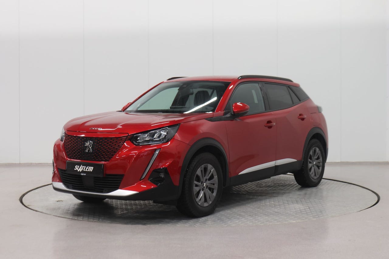 Peugeot e-2008