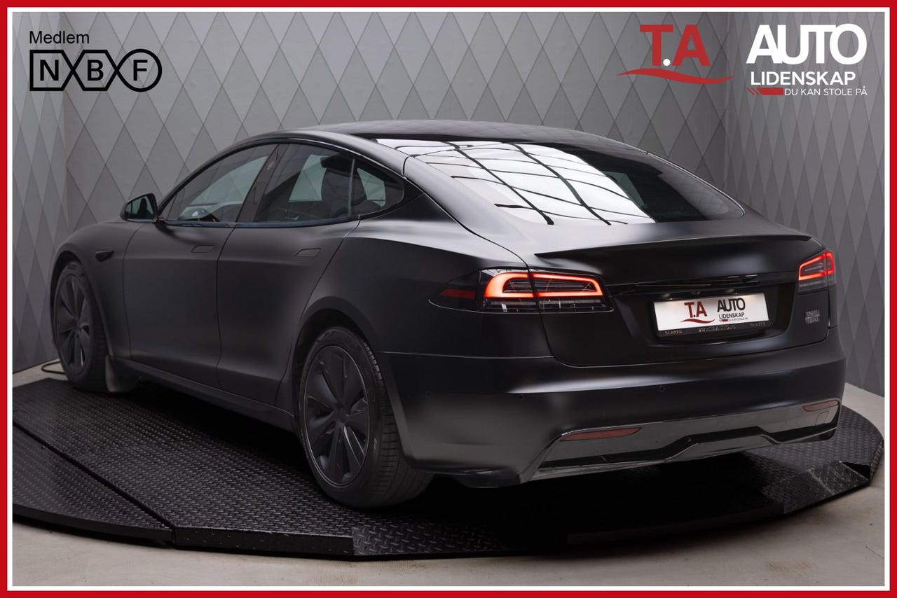 Tesla Model S