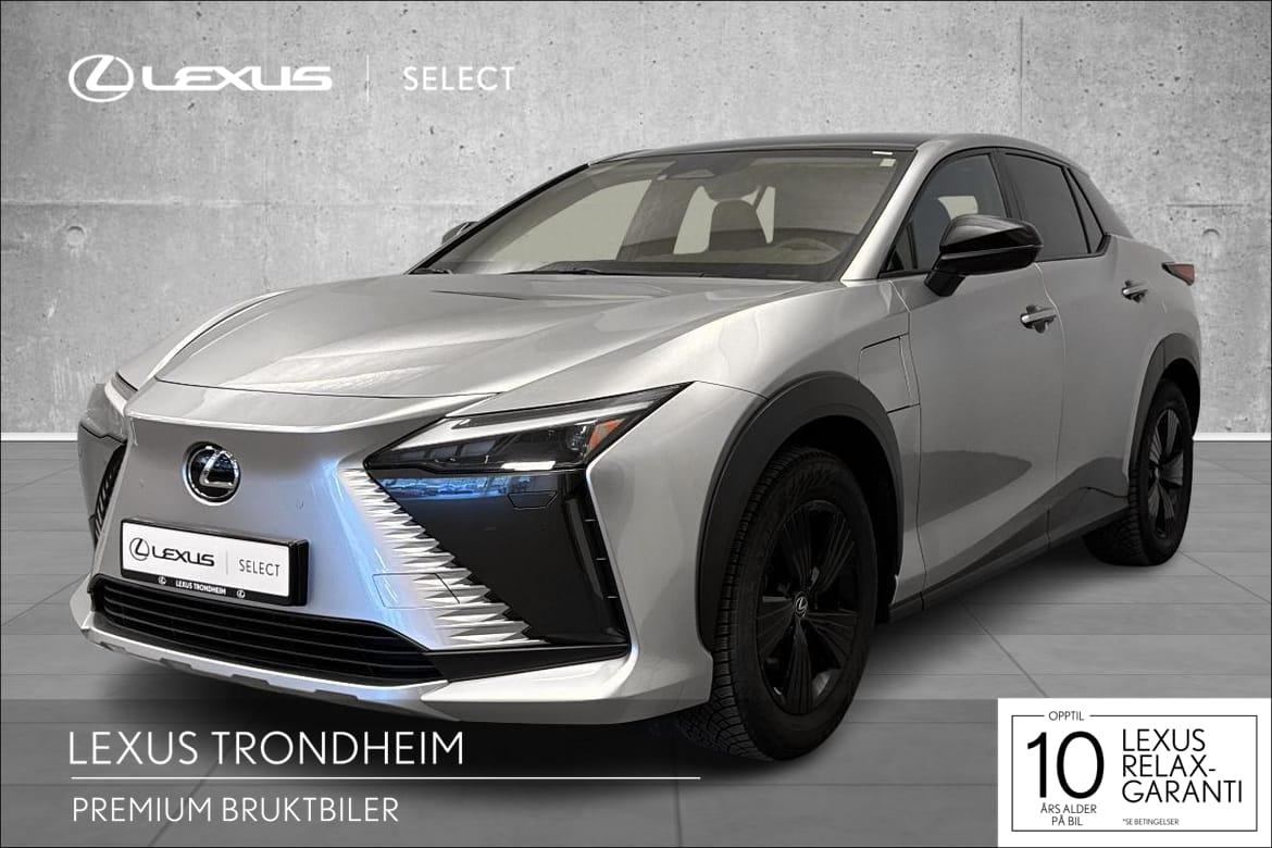 Lexus RZ450e