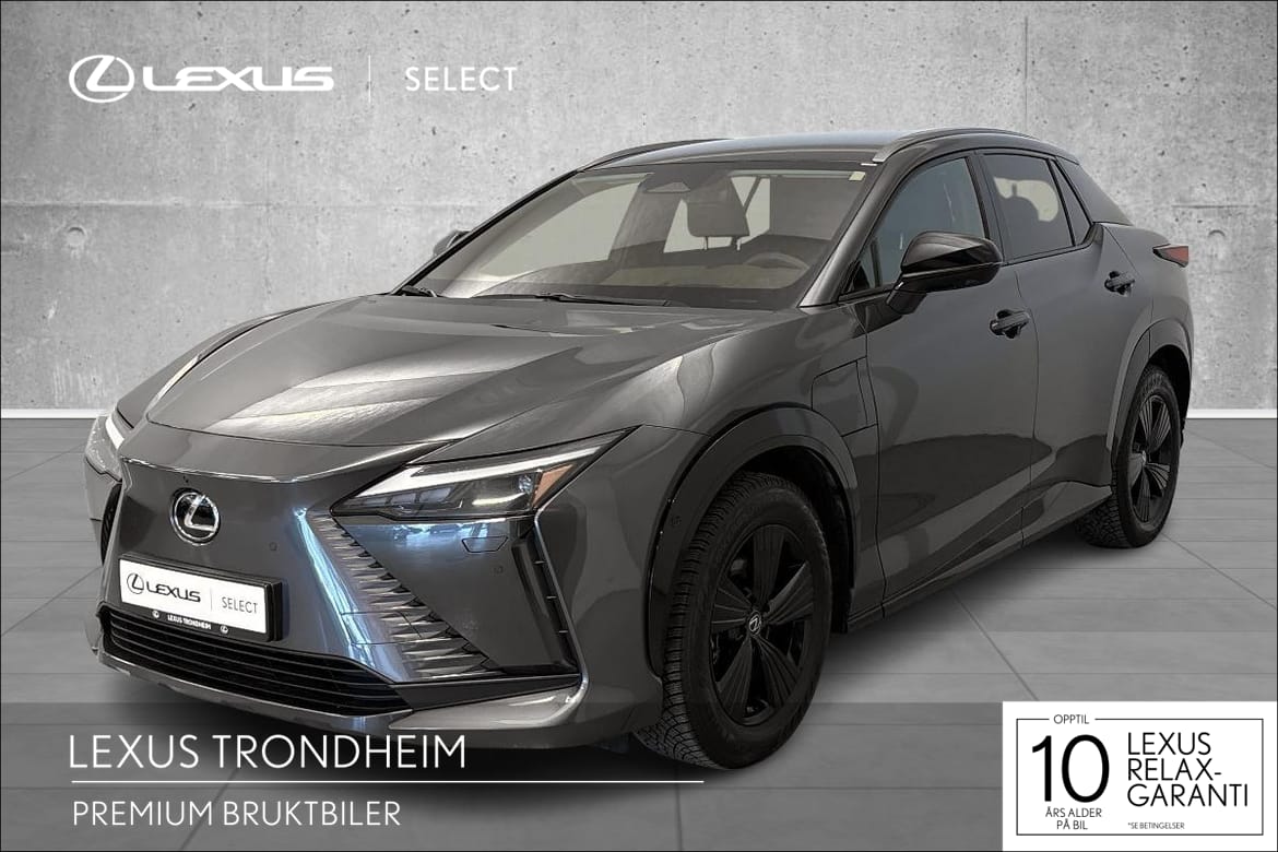 Lexus RZ450e