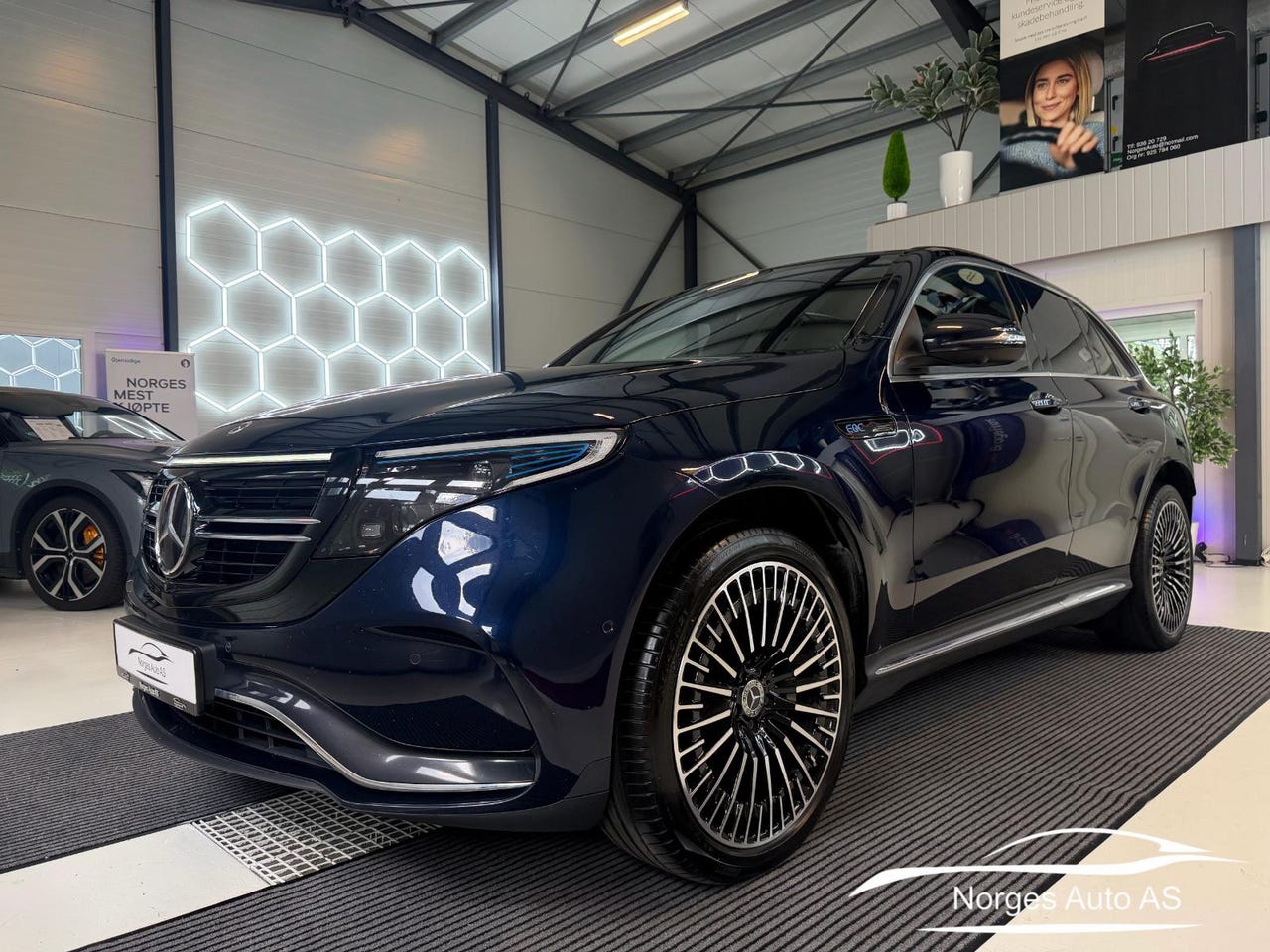 Mercedes-Benz EQC400