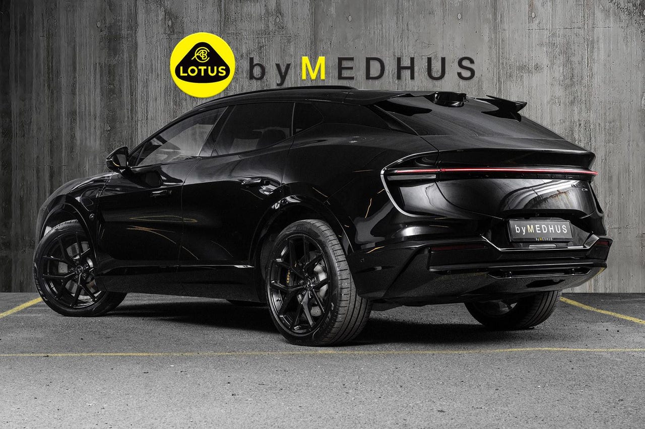 Lotus Eletre