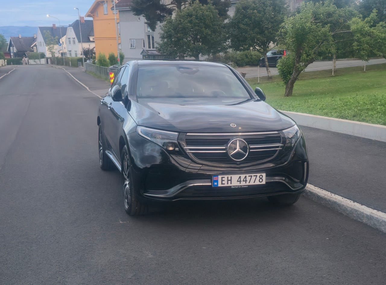 Mercedes-Benz EQC400
