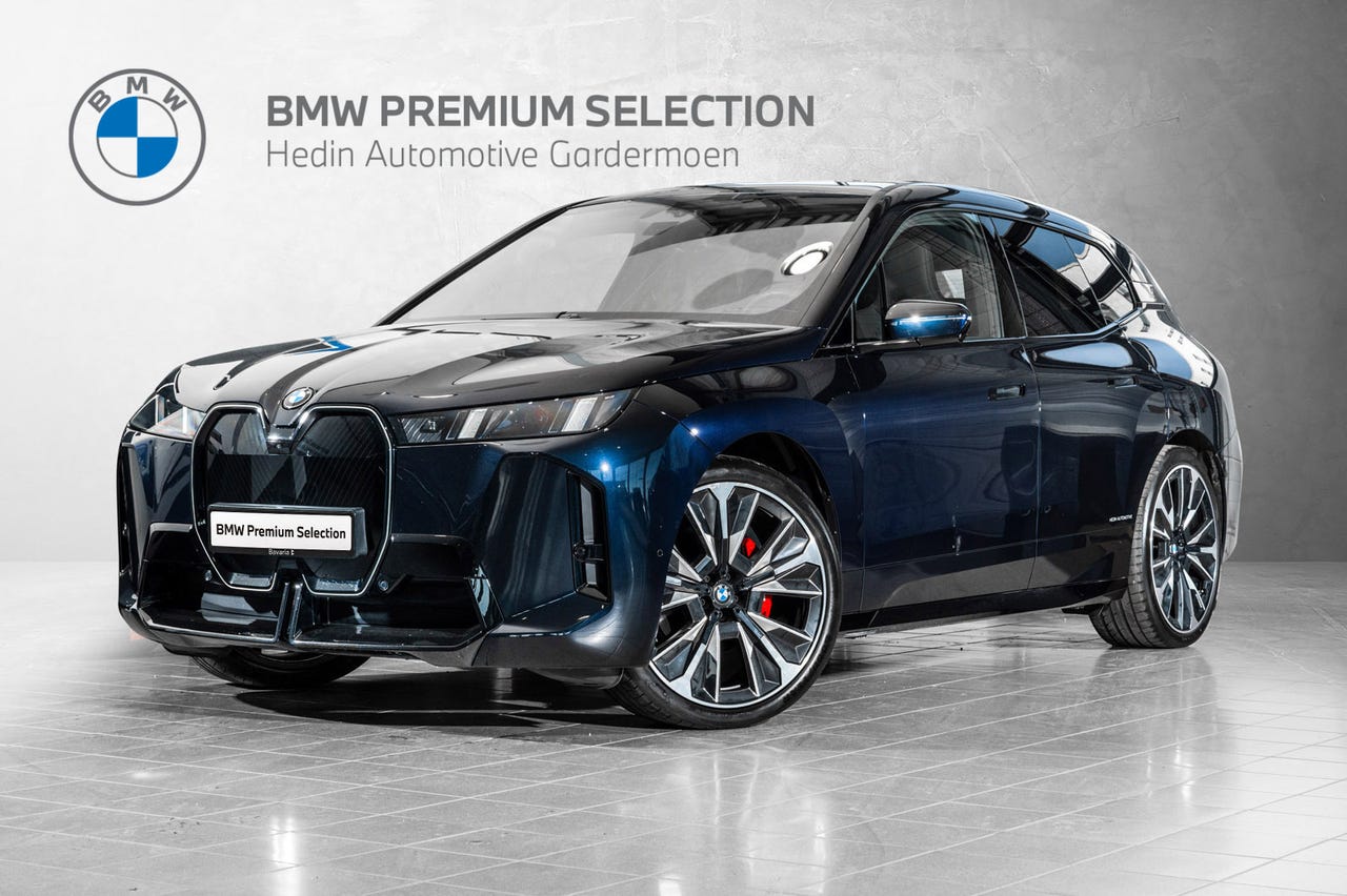 BMW iX