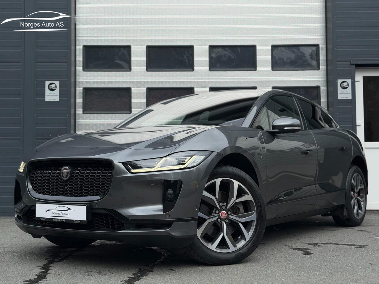 Jaguar I-PACE
