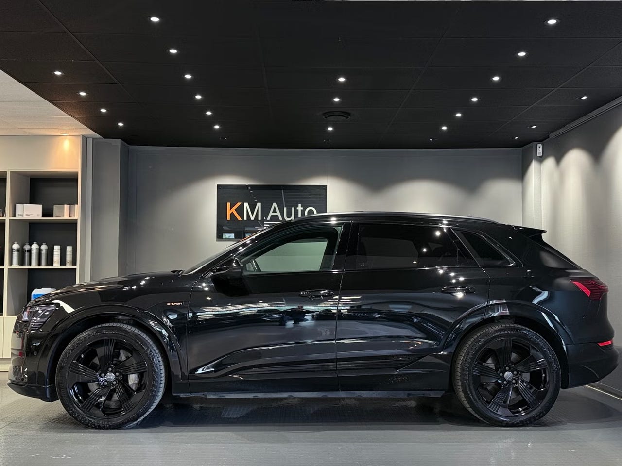 Audi e-tron