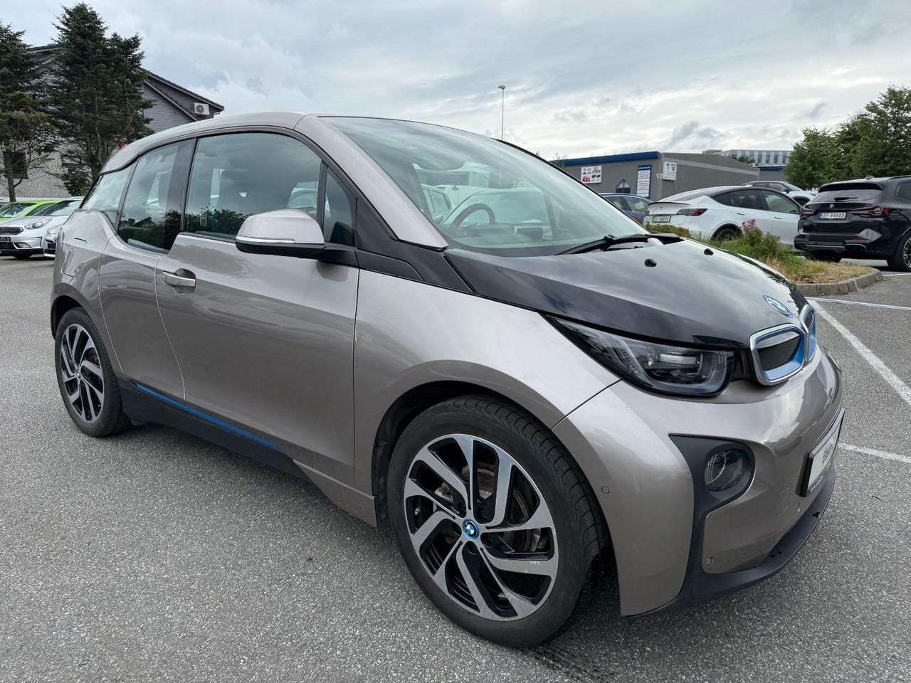 BMW i3