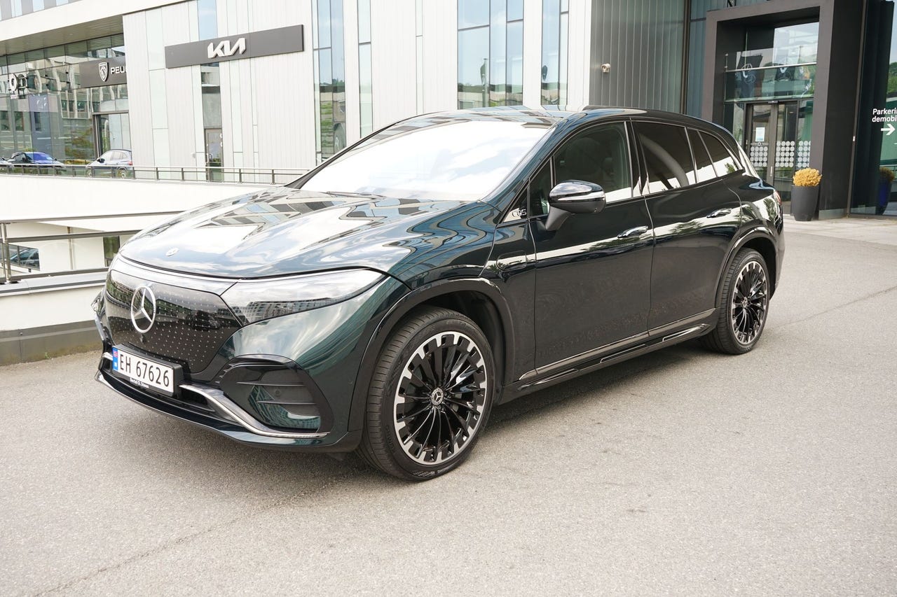 Mercedes-Benz EQS SUV