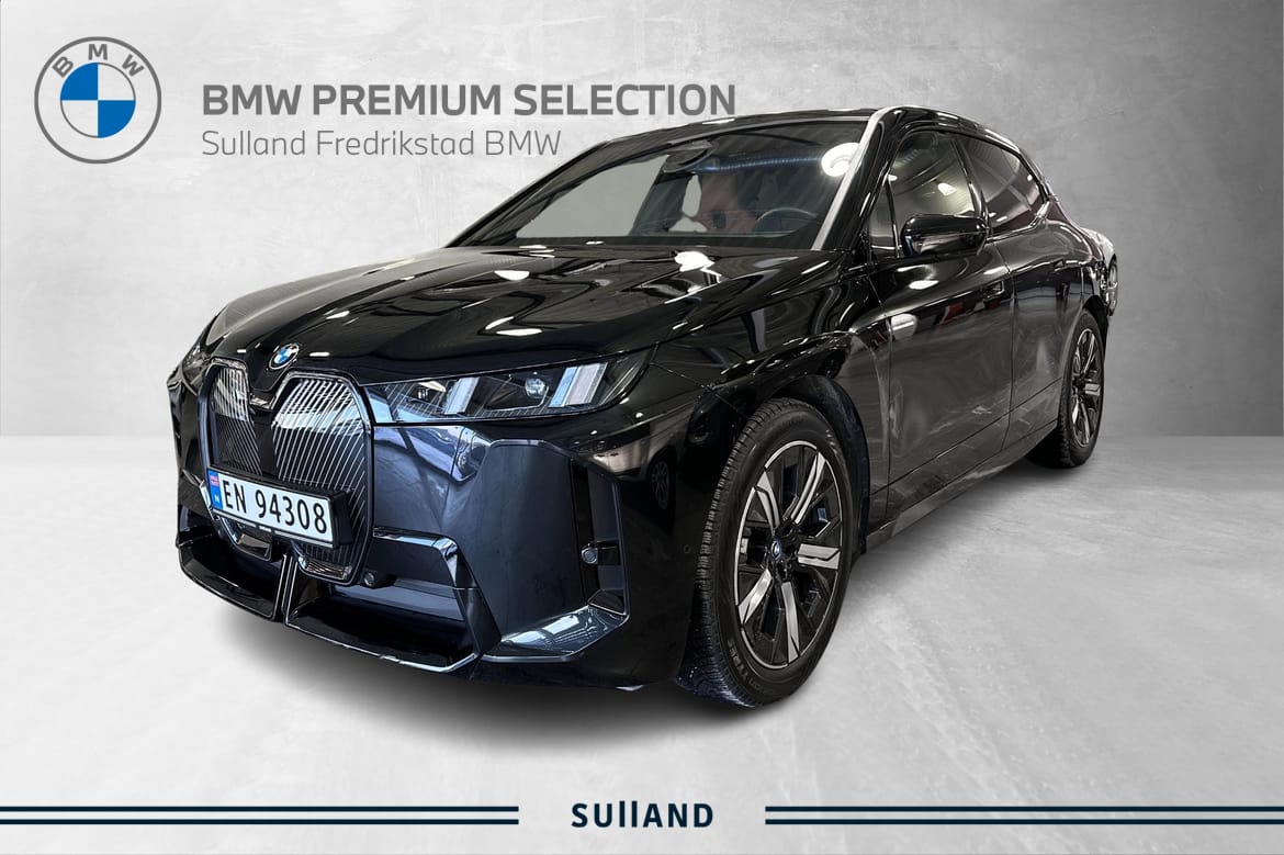 BMW iX