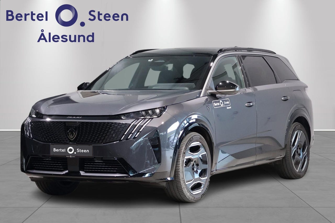 Peugeot e-5008