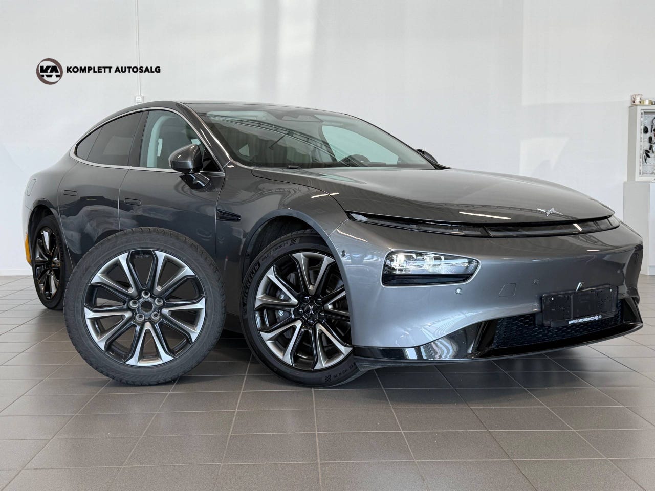 XPeng P7