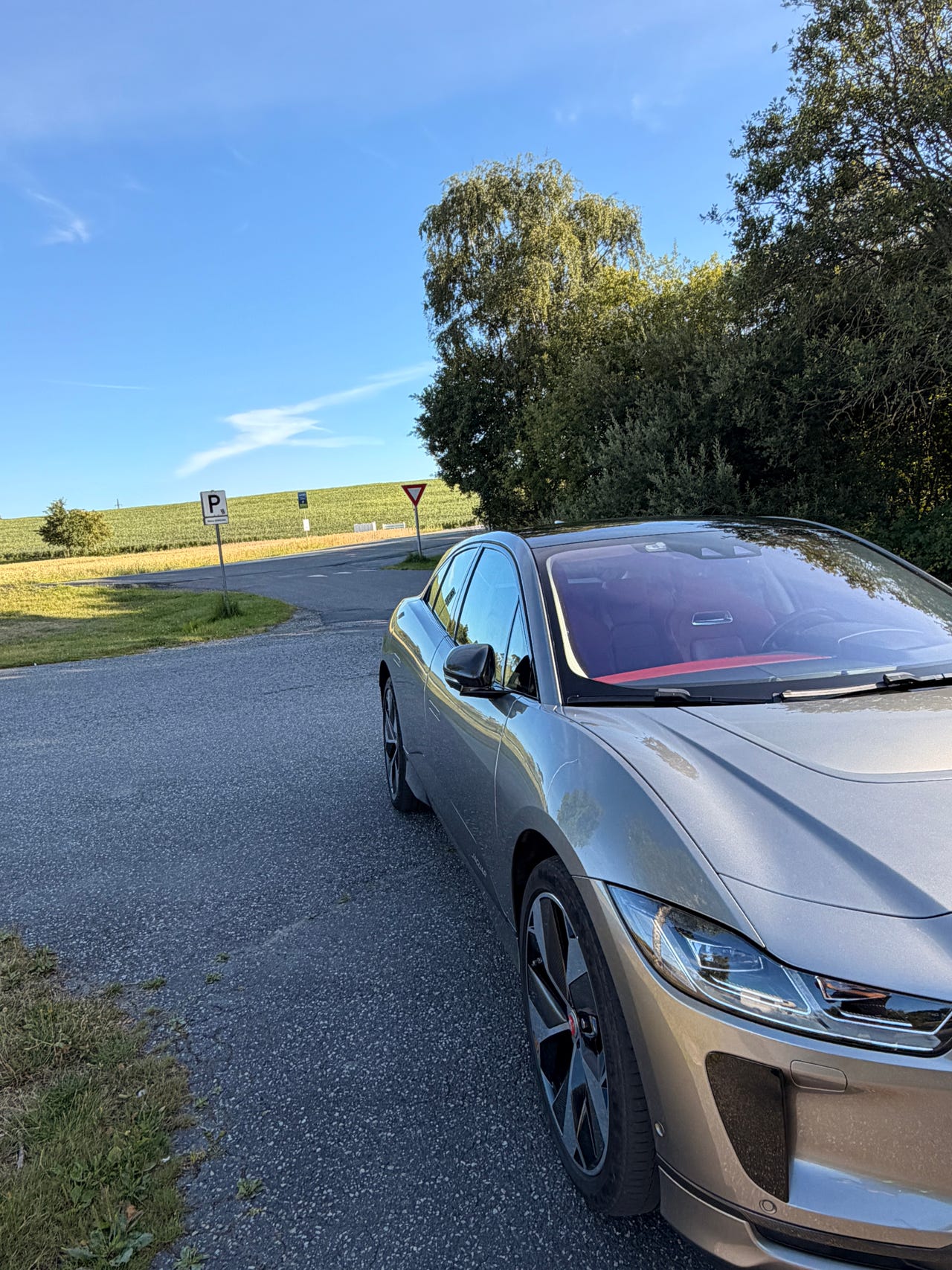 Jaguar I-PACE