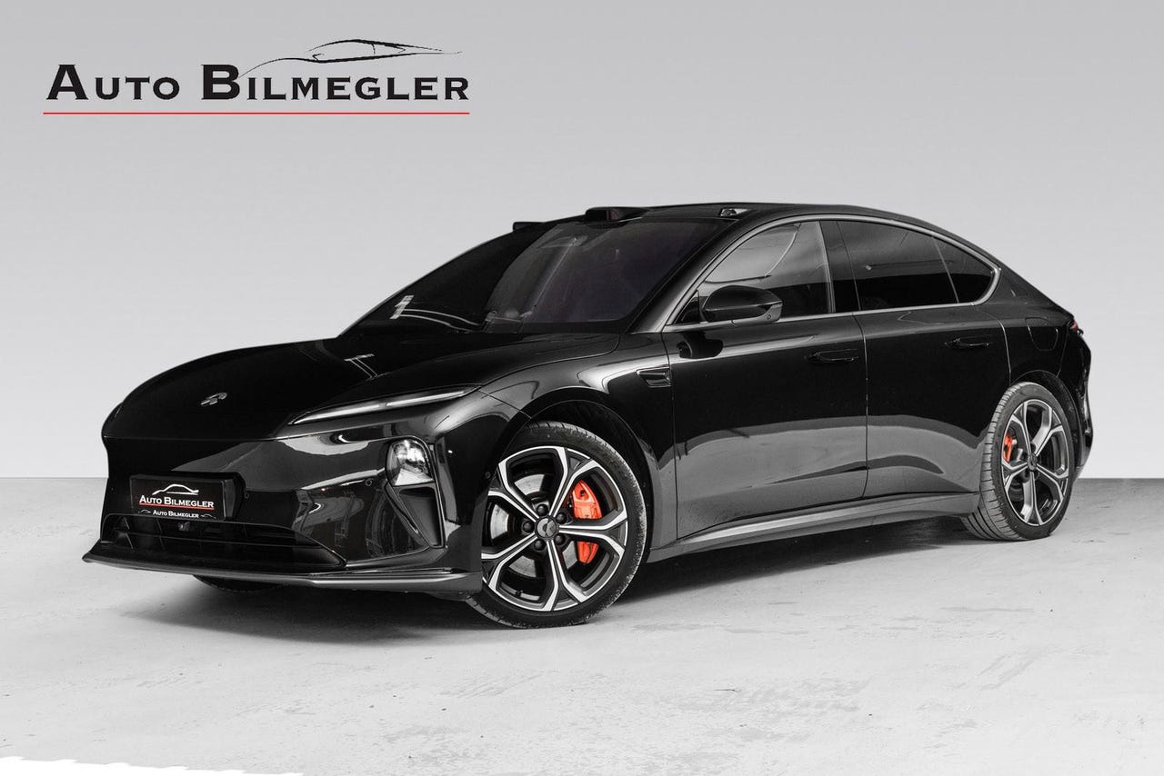 NIO ET5