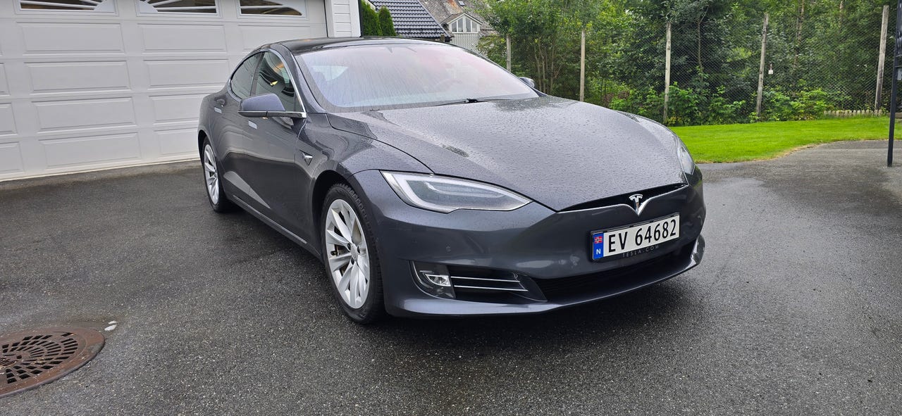Tesla Model S