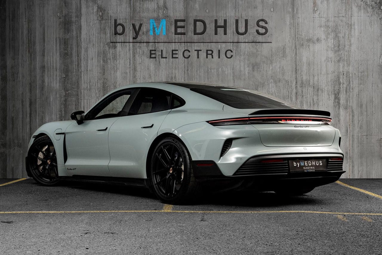 Porsche Taycan
