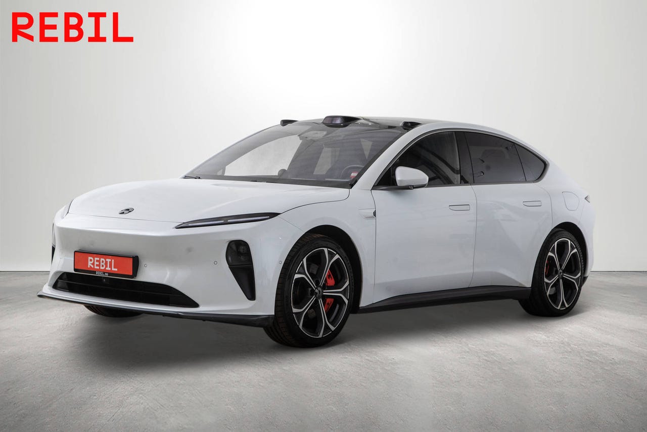 NIO ET5