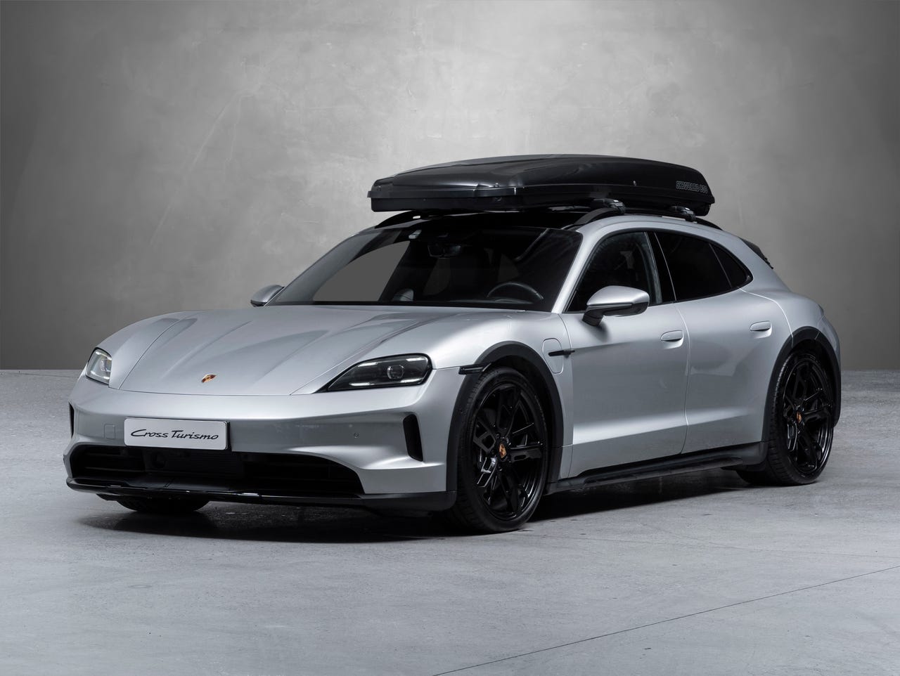 Porsche Taycan Cross Turismo