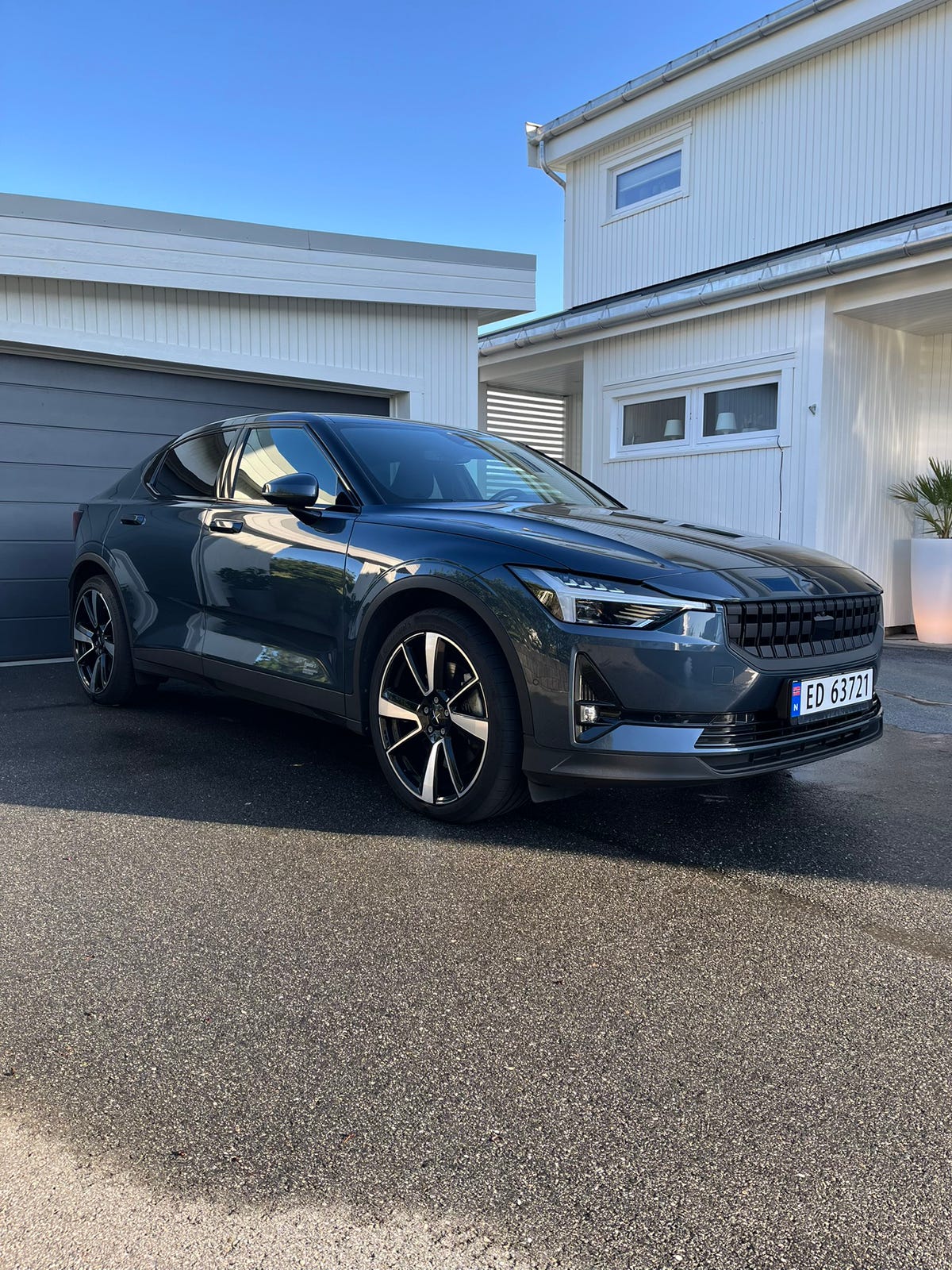 Polestar 2