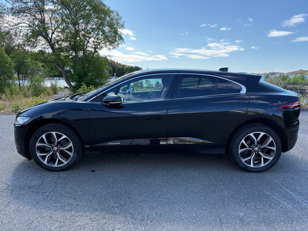 Jaguar I-PACE