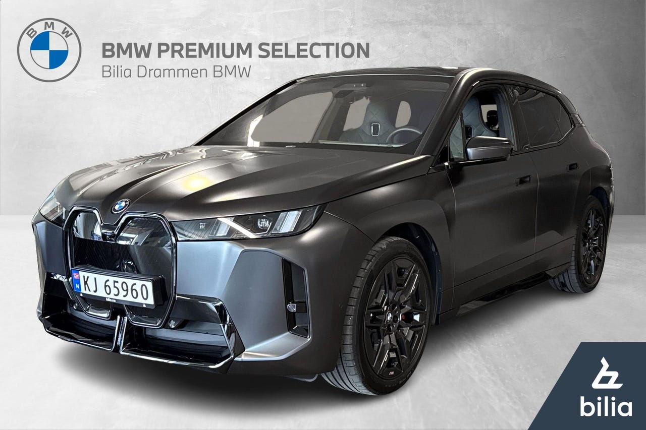 BMW iX