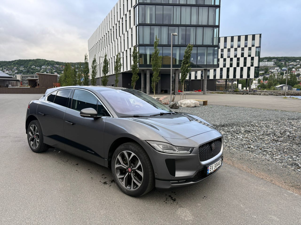 Jaguar I-PACE