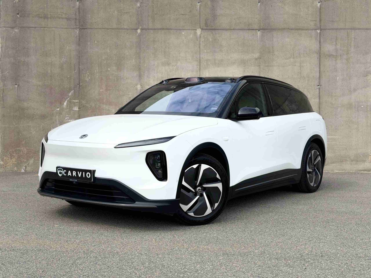 NIO EL6