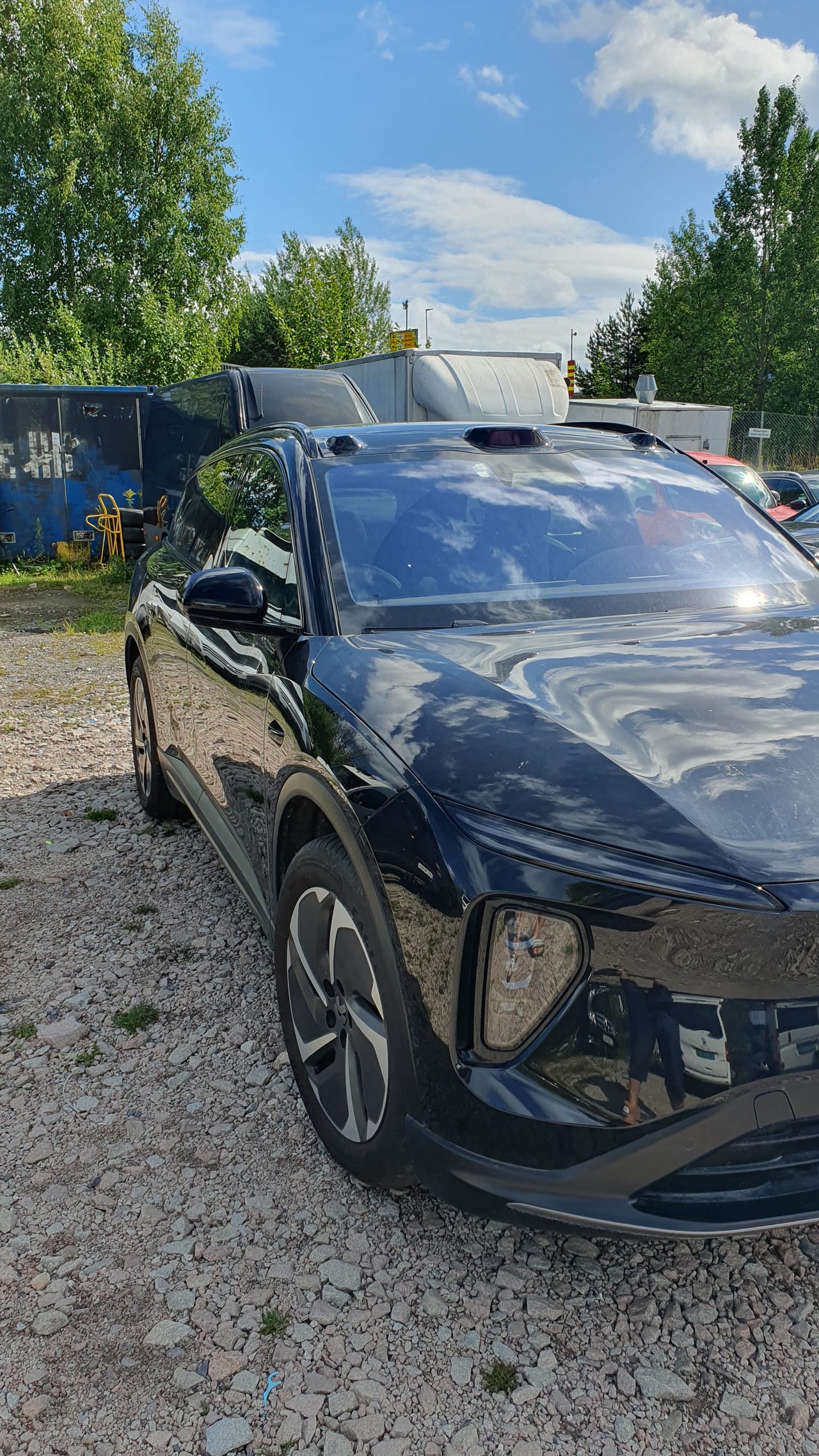 NIO EL6