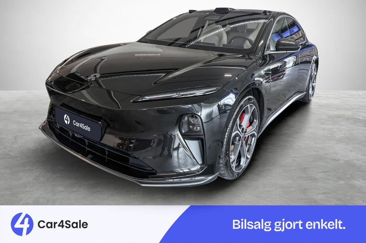 NIO ET5