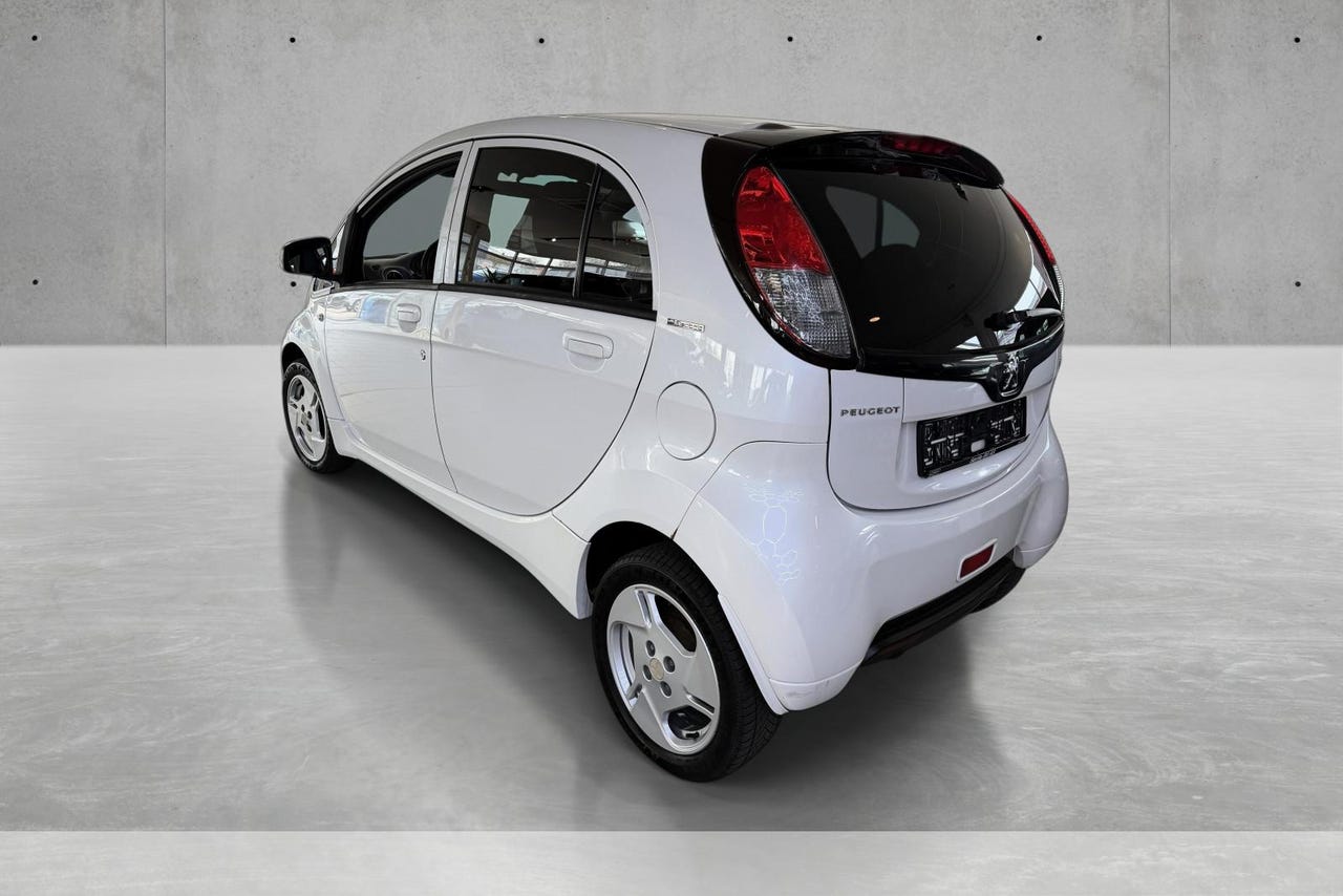 Peugeot iOn