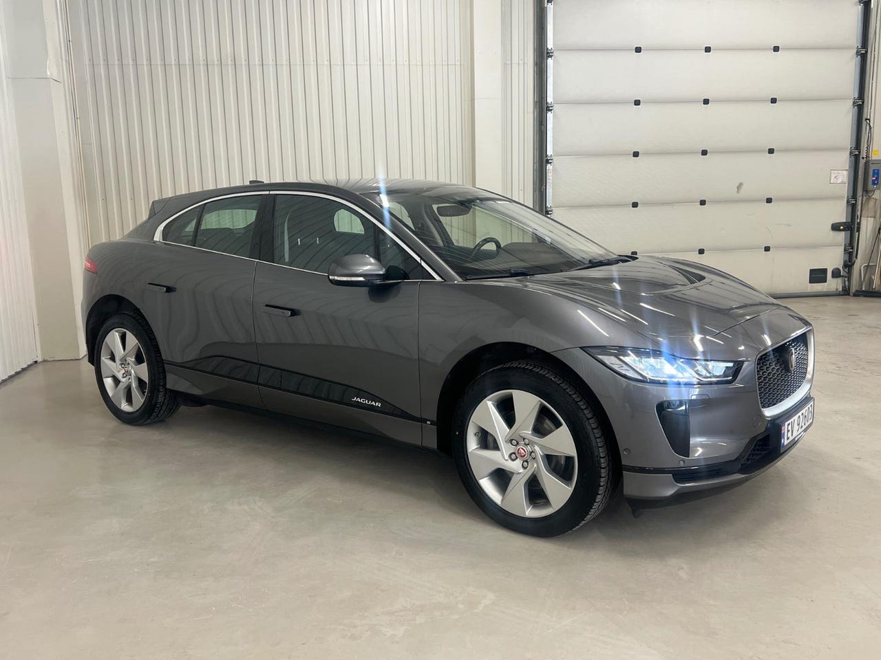 Jaguar I-PACE